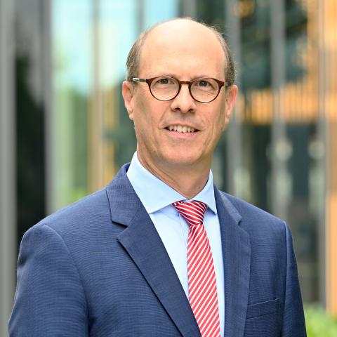 Dr. Michael G. Müller 