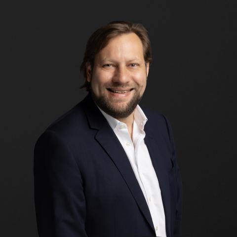 Thorsten Volz_ Simmons & Simmons