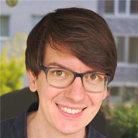Dominik Freund, Dr.